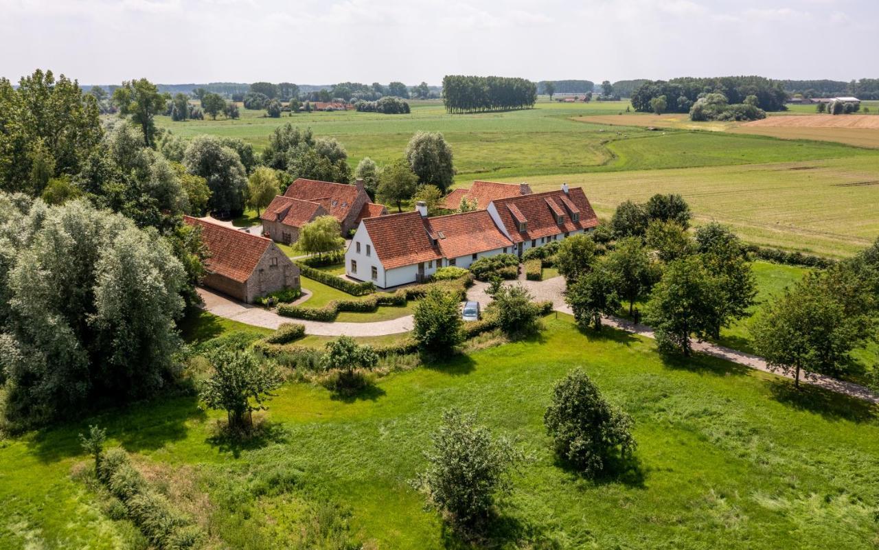 Loweide Lodges & Holiday Homes Near Bruges Oostkamp Esterno foto